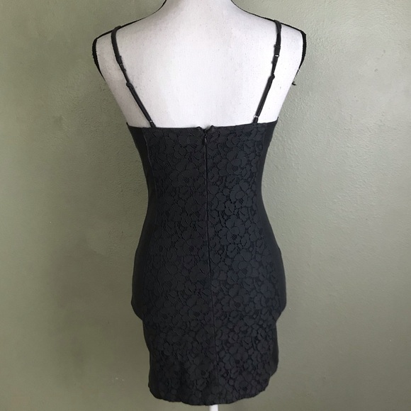 American Eagle Outfitters Lace Fitted Dress 4 - Picture 4 of 7